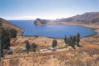 Isla del sol, en el lago Titikaka, hogar del palacio de Pilkokaina y del laberinto, lugar sagrado en el llamado Lago Sagrado.