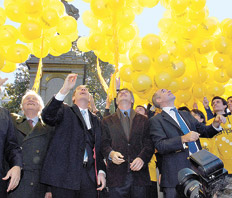 2011 2011