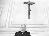 na02fo01.jpg (5116 bytes)