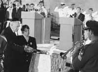 na21fo03.jpg (10268 bytes)