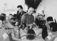 na22fo01.jpg (9821 bytes)