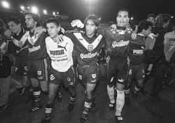 na25fo01.jpg (11883 bytes)