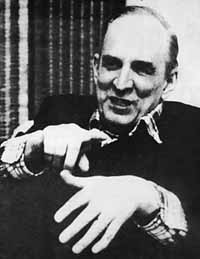 na19fo02.jpg (12500 bytes)