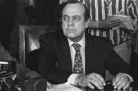 na03fo01.jpg (8059 bytes)