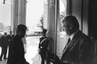 na02fo01.jpg (7083 bytes)