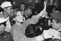 na18fo02.jpg (10335 bytes)