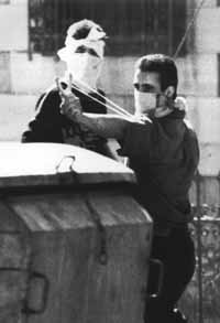 na22fo02.jpg (9814 bytes)