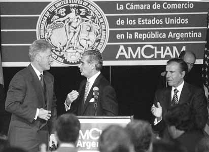 na03fo01.jpg (22750 bytes)