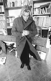 na18fo01.jpg (16729 bytes)