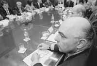 na08fo01.jpg (9255 bytes)