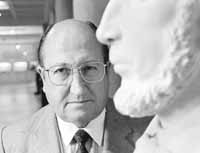 na07fo01.jpg (7298 bytes)