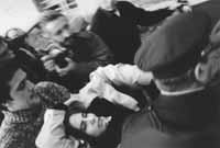 na19fo01.jpg (8075 bytes)