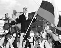 na16fo01.jpg (13827 bytes)