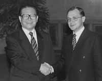 na18fo01.jpg (6852 bytes)