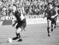 bu03fo01.jpg (11207 bytes)