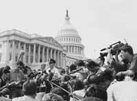 na19fo03.jpg (9901 bytes)