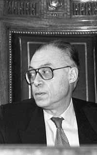 na03fo06.jpg (11703 bytes)