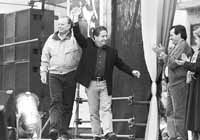 na05fo01.jpg (11176 bytes)