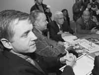 na18fo01.jpg (9561 bytes)