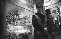 na02fo01.jpg (9840 bytes)