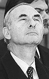 Na03fo04.jpg (13724 bytes)