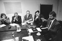 na17fo01.jpg (9044 bytes)