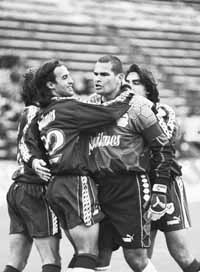 bu08fo09.jpg (15173 bytes)