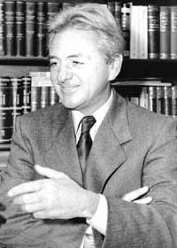 na05fo01.jpg (13757 bytes)