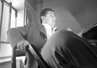 na05fo01.jpg (6997 bytes)