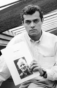 na04fo01.jpg (14593 bytes)