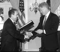 na22fo01.jpg (10676 bytes)