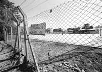 na16fo01.jpg (12740 bytes)