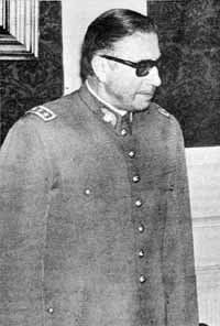 na04fo02.jpg (12620 bytes)