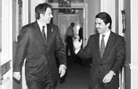 na09fo01.jpg (8954 bytes)