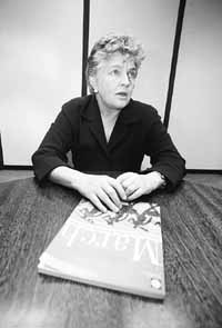 na15fo01.jpg (10903 bytes)