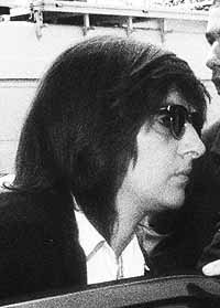 na03fo03.jpg (12957 bytes)