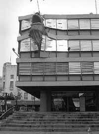 na36fo03.jpg (13073 bytes)