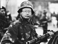 na17fo01.jpg (11215 bytes)