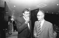 na03fo01.jpg (7127 bytes)