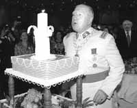 na18fo01.jpg (11121 bytes)