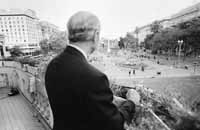 na03fo01.jpg (8375 bytes)