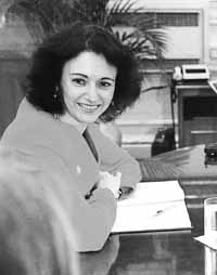 na16fo01.jpg (10899 bytes)