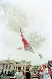 na18fo02.jpg (19551 bytes)