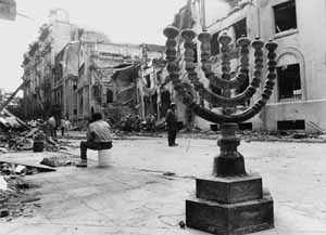 na03fo01.jpg (15925 bytes)