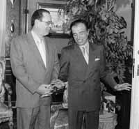 na05fo01.jpg (11866 bytes)