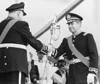 na24fo02.jpg (11811 bytes)