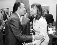 na06fo01.jpg (11887 bytes)