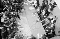 na02fo01.jpg (11361 bytes)