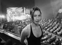 bu02fo06.jpg (10023 bytes)