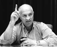 na06fo01.jpg (10504 bytes)